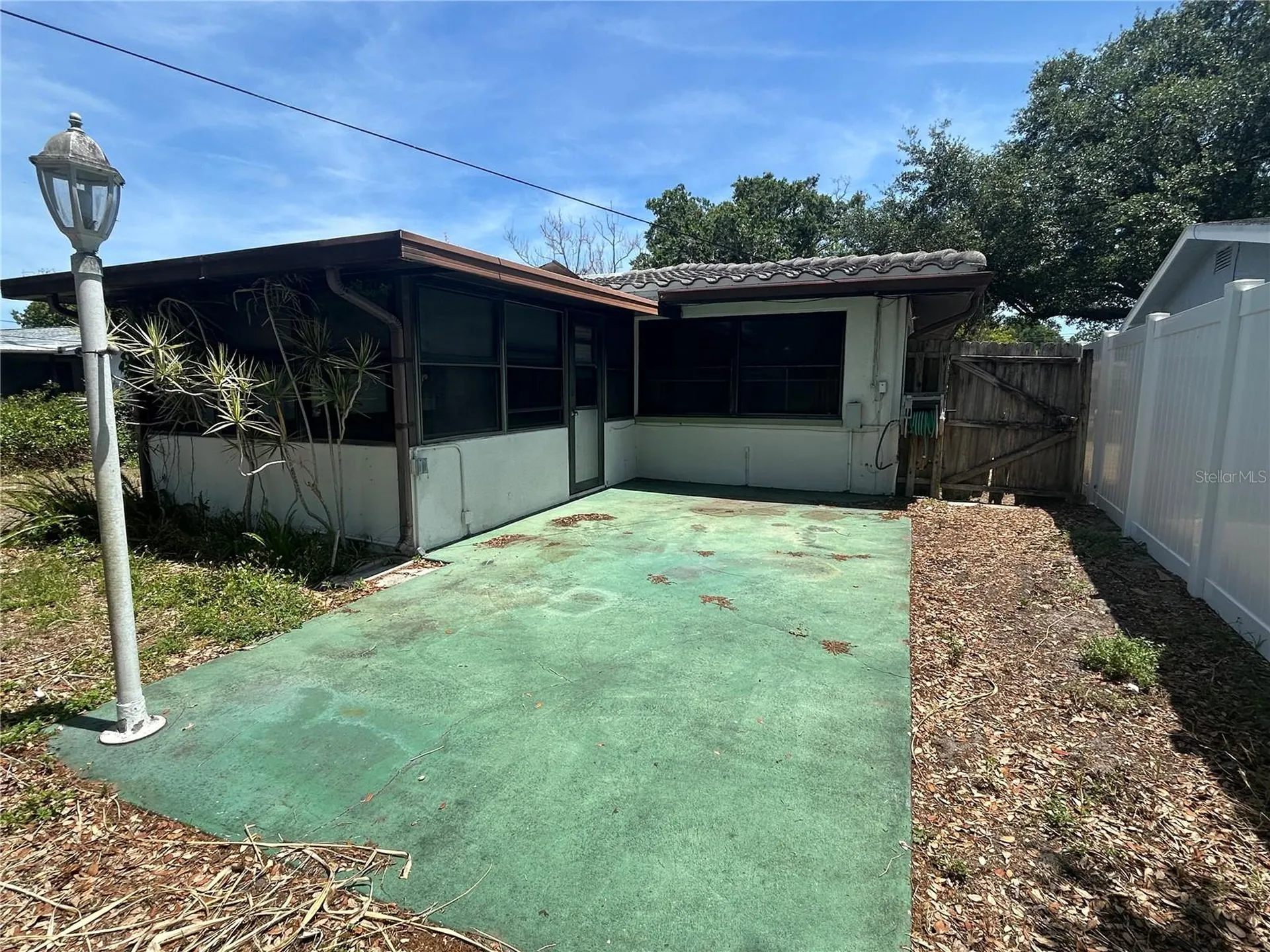 10463 Valencia Road Seminole FL 33772