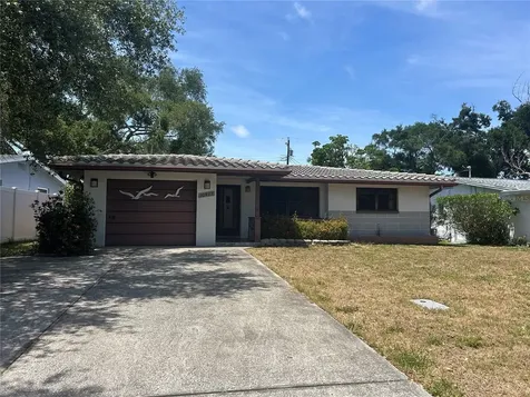 10463 Valencia Road Seminole FL 33772