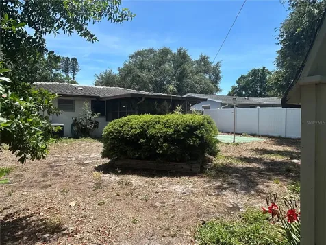 10463 Valencia Road Seminole FL 33772