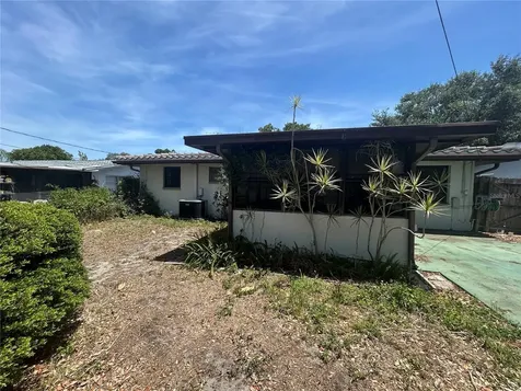 10463 Valencia Road Seminole FL 33772