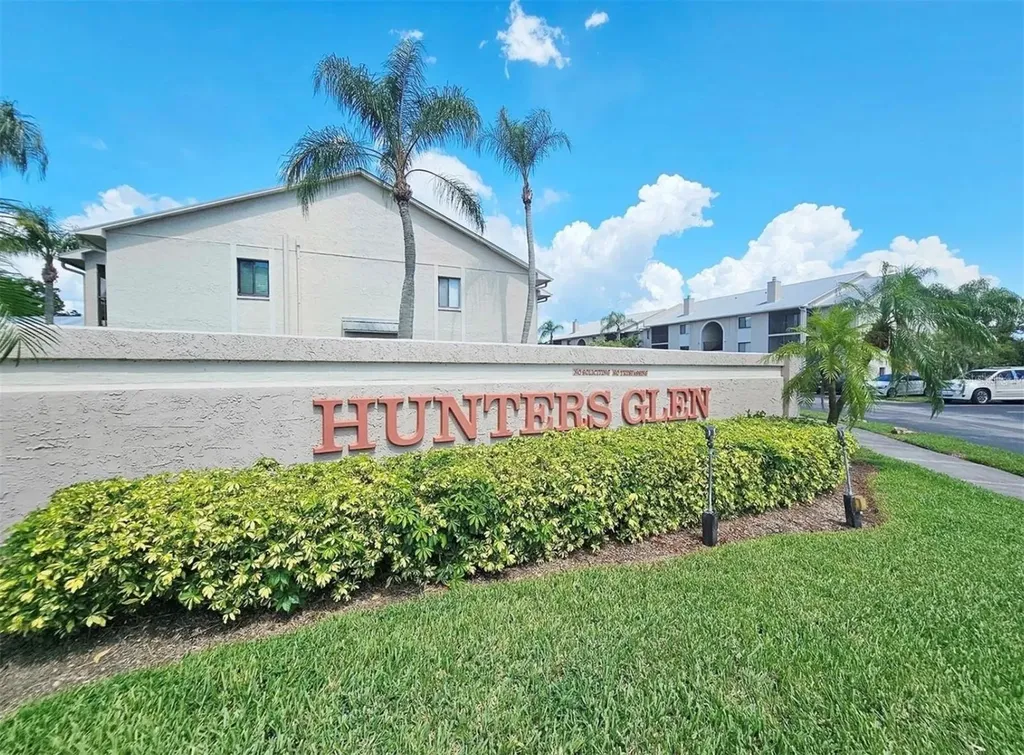 2087 Hunters Glen Drive Dunedin FL 34698