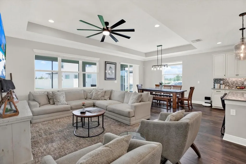 31601 Holton Court Wesley Chapel FL 33545