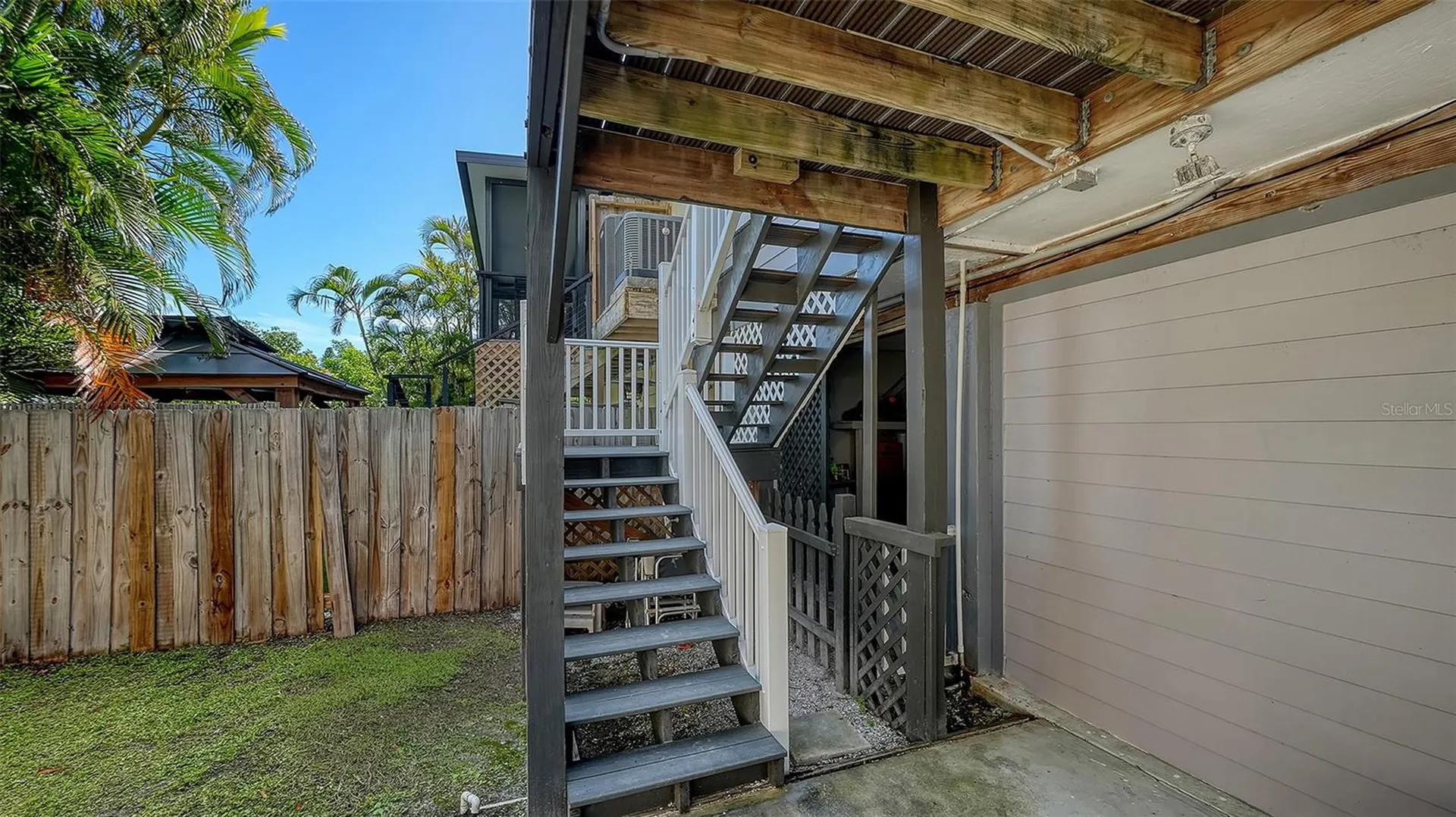 6921 Holmes Boulevard Holmes Beach FL 34217