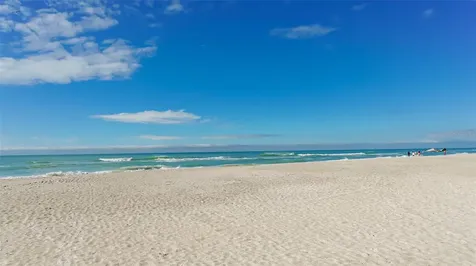 6921 Holmes Boulevard Holmes Beach FL 34217