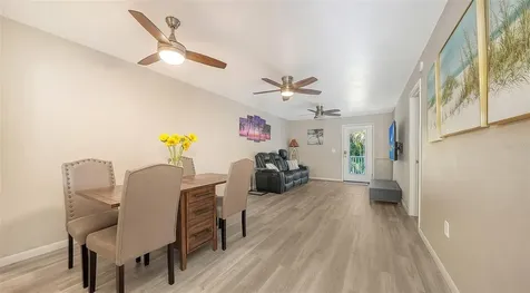 6921 Holmes Boulevard Holmes Beach FL 34217