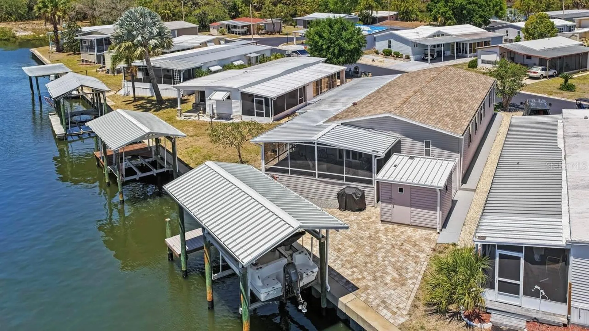 164 S Saint Thomas Circle Apollo Beach FL 33572