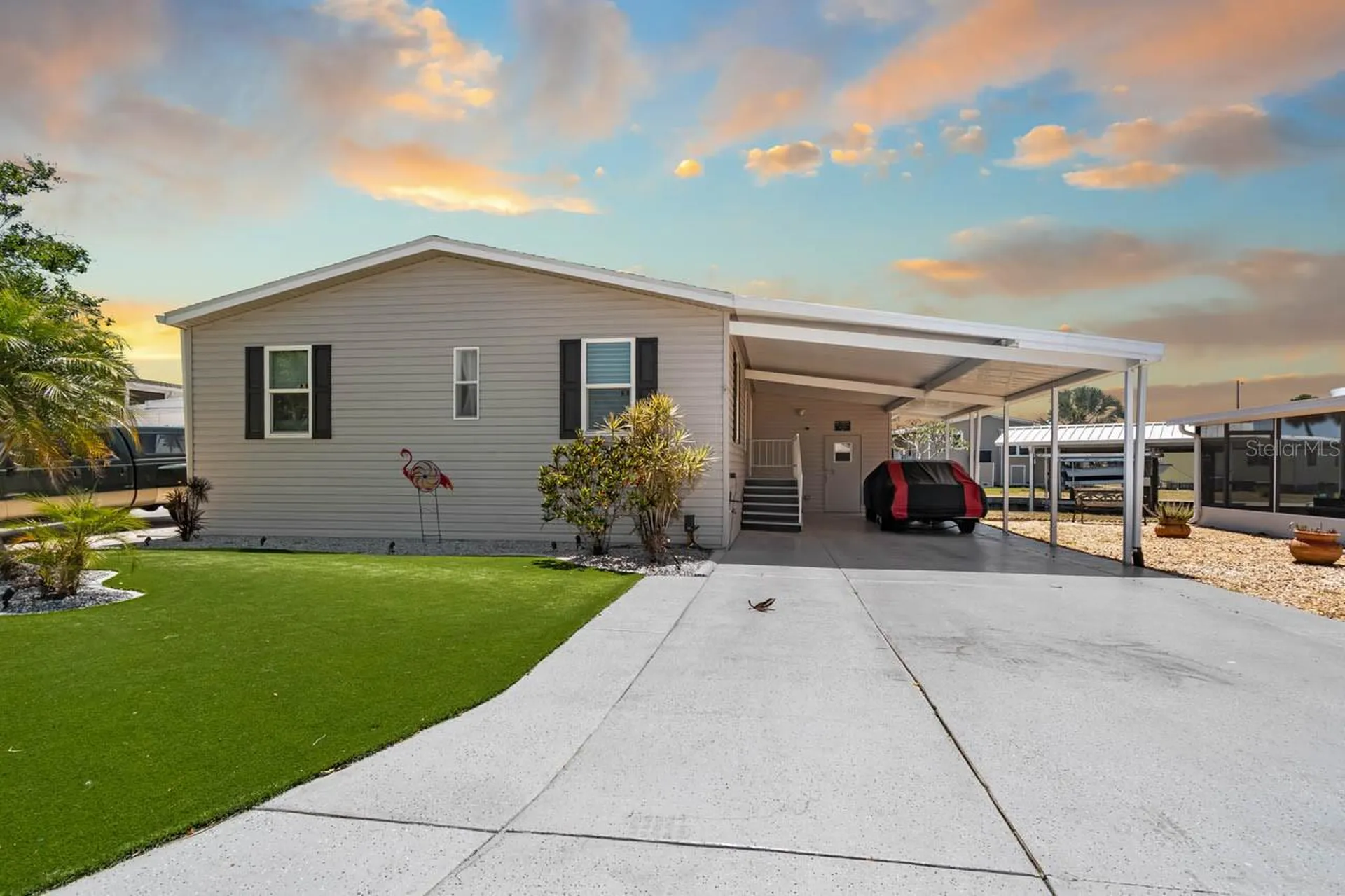164 S Saint Thomas Circle Apollo Beach FL 33572
