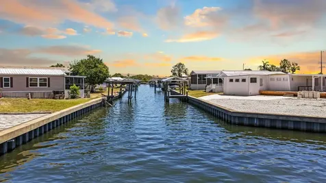 164 S Saint Thomas Circle Apollo Beach FL 33572