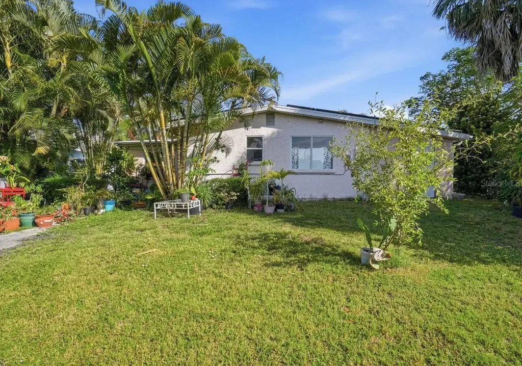 6650 Hibiscus Avenue S South Pasadena FL 33707