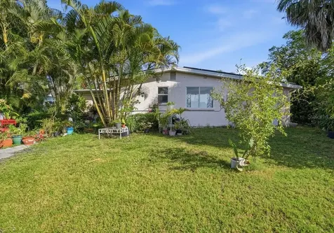 6650 Hibiscus Avenue S South Pasadena FL 33707