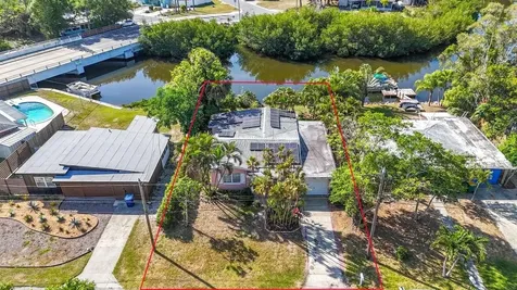 6650 Hibiscus Avenue S South Pasadena FL 33707