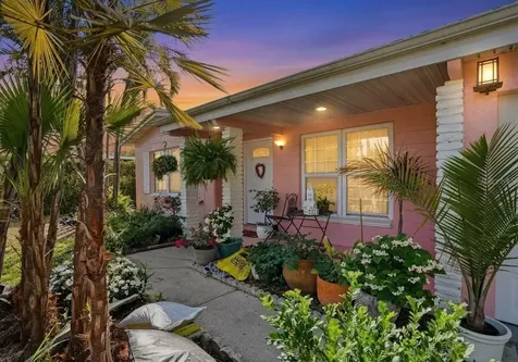 6650 Hibiscus Avenue S South Pasadena FL 33707