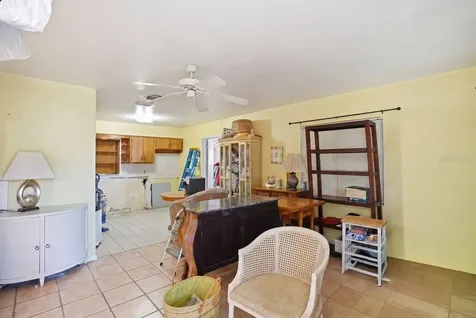 6650 Hibiscus Avenue S South Pasadena FL 33707