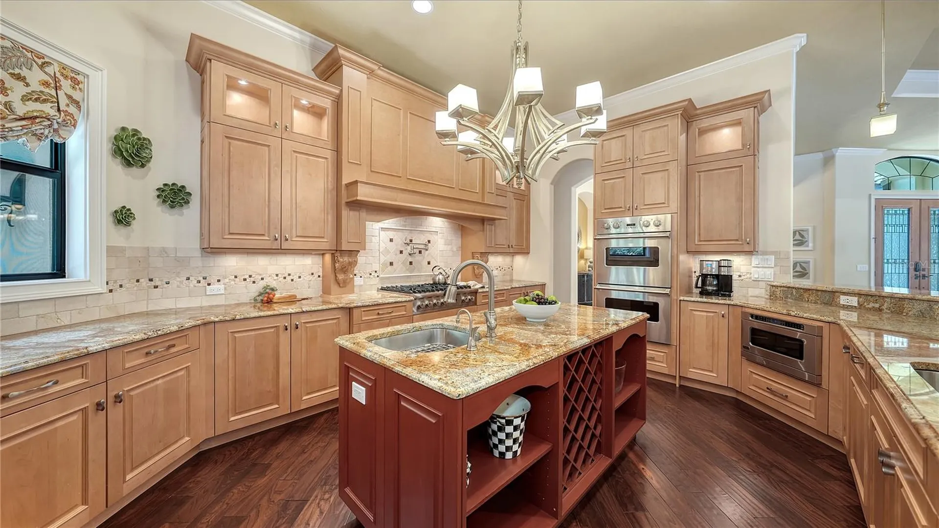 1885 Clematis Street Sarasota FL 34239