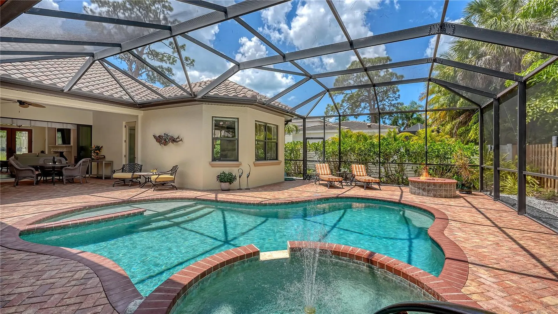 1885 Clematis Street Sarasota FL 34239