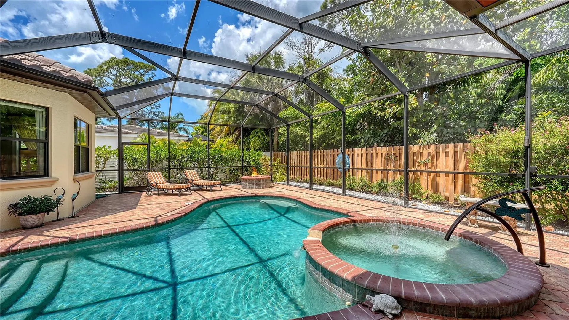 1885 Clematis Street Sarasota FL 34239