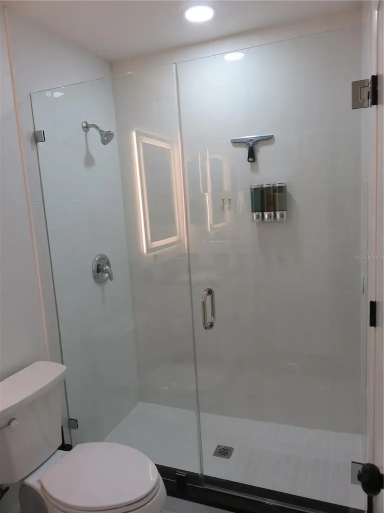 5401 Sweetwater Terrace Circle Tampa FL 33634