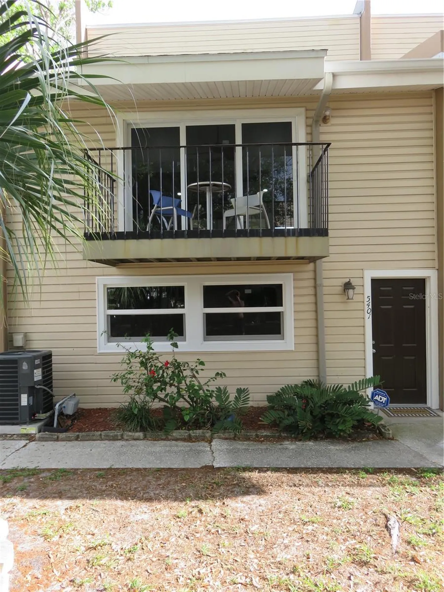 5401 Sweetwater Terrace Circle Tampa FL 33634