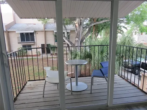 5401 Sweetwater Terrace Circle Tampa FL 33634