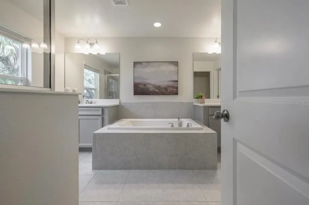 10128 Newel Valley Loop Riverview FL 33569
