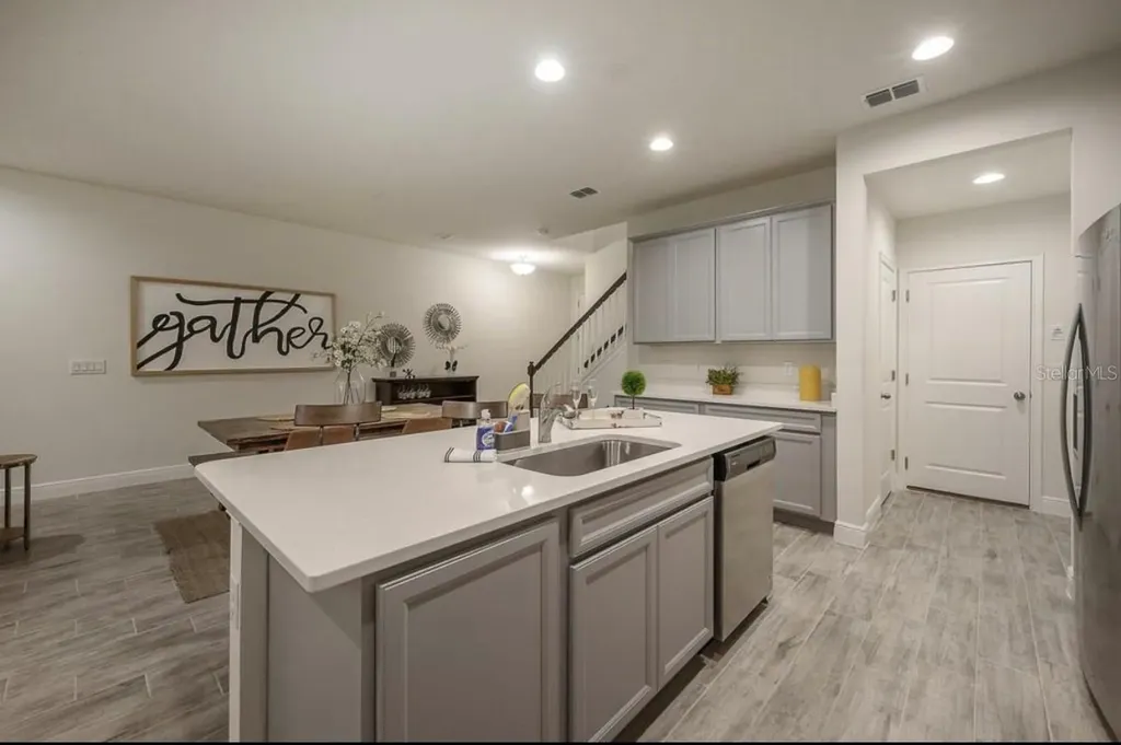 10128 Newel Valley Loop Riverview FL 33569