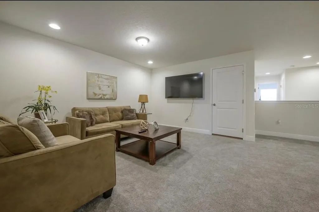 10128 Newel Valley Loop Riverview FL 33569