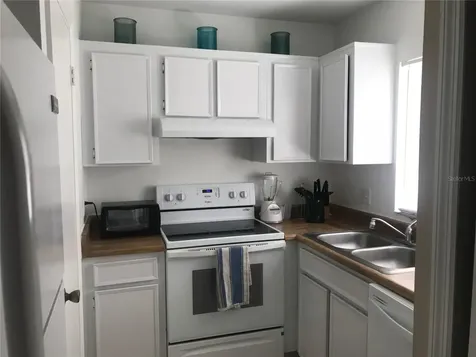 4160 Pershing Pointe Place Orlando FL 32822
