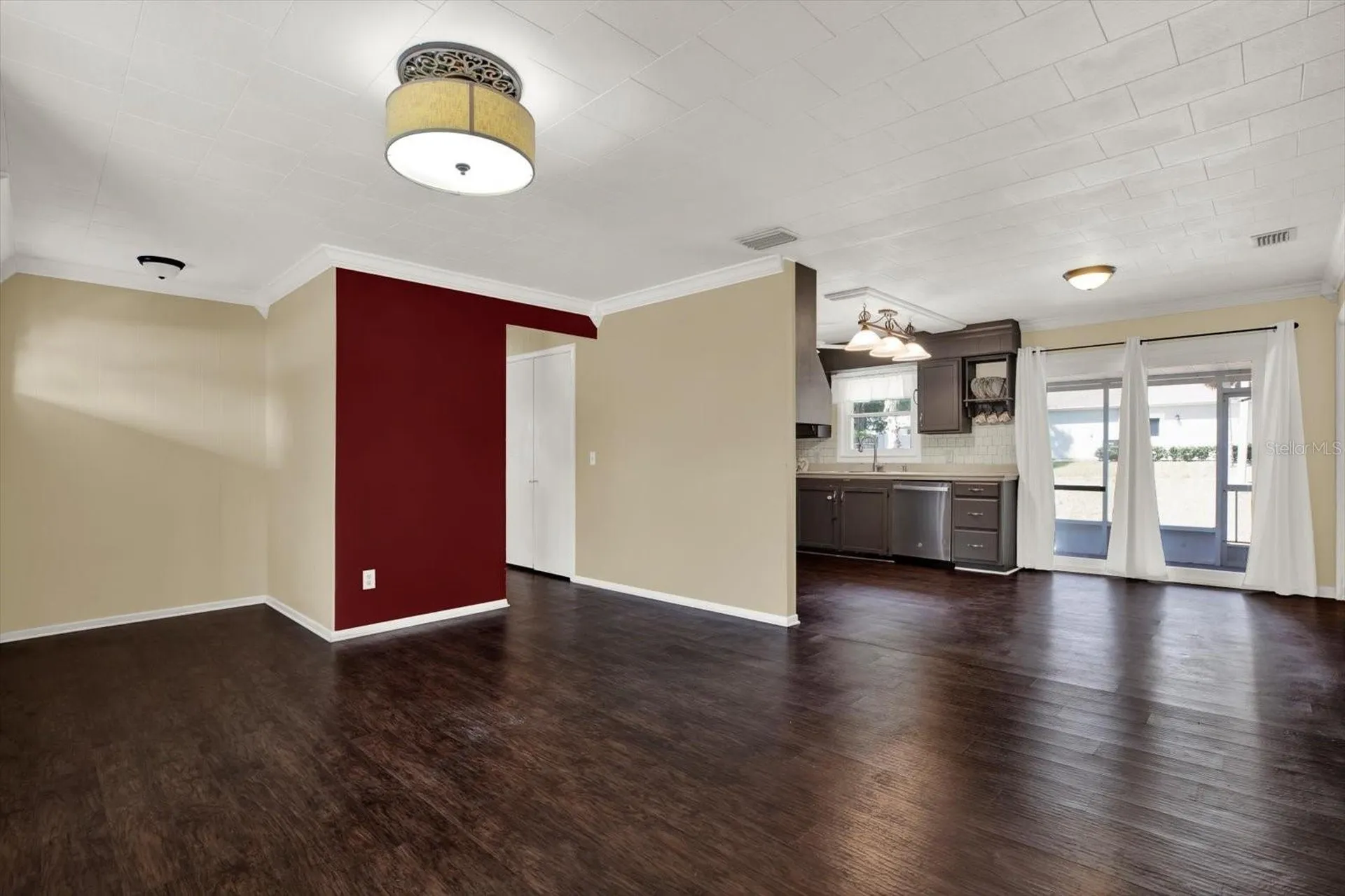 5923 14th Street Zephyrhills FL 33542