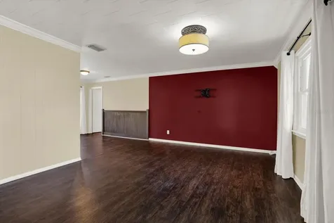 5923 14th Street Zephyrhills FL 33542