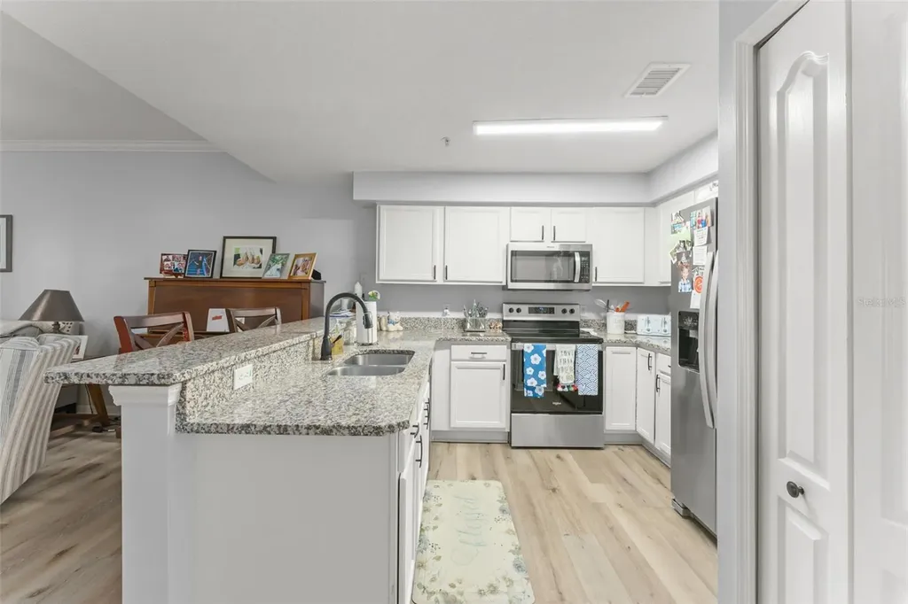 674 Sandy Neck Lane Altamonte Springs FL 32714