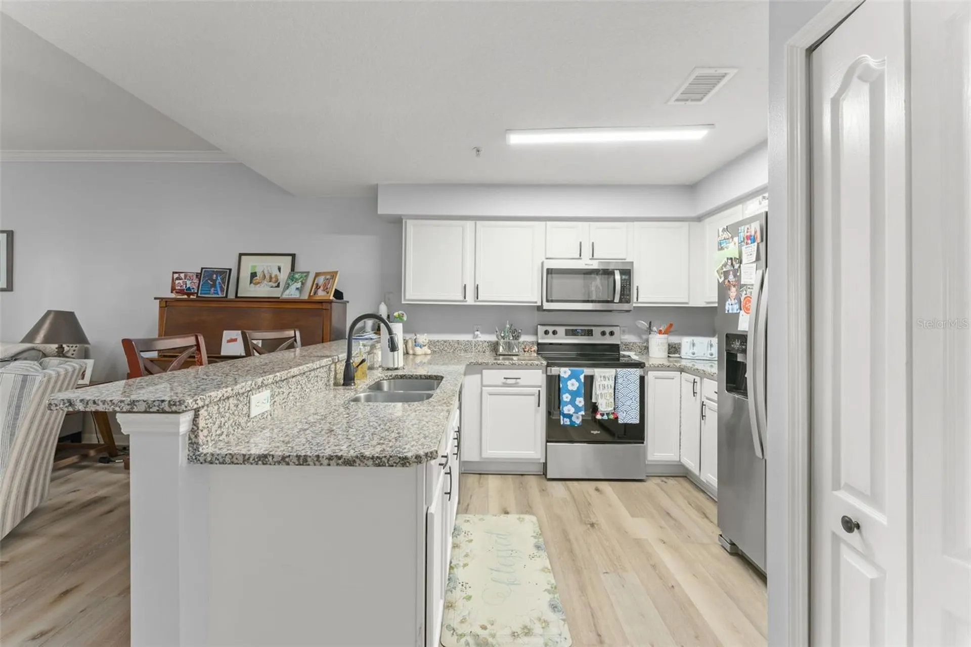 674 Sandy Neck Lane Altamonte Springs FL 32714