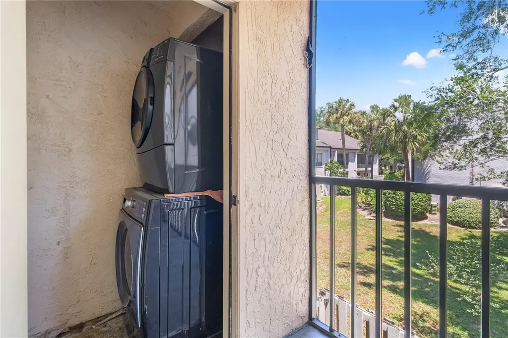 7863 Niagara Avenue Tampa FL 33617