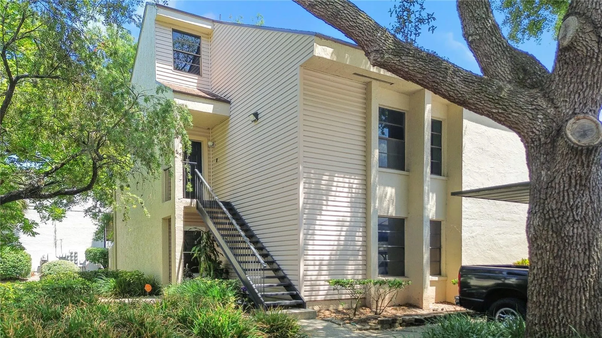 7863 Niagara Avenue Tampa FL 33617
