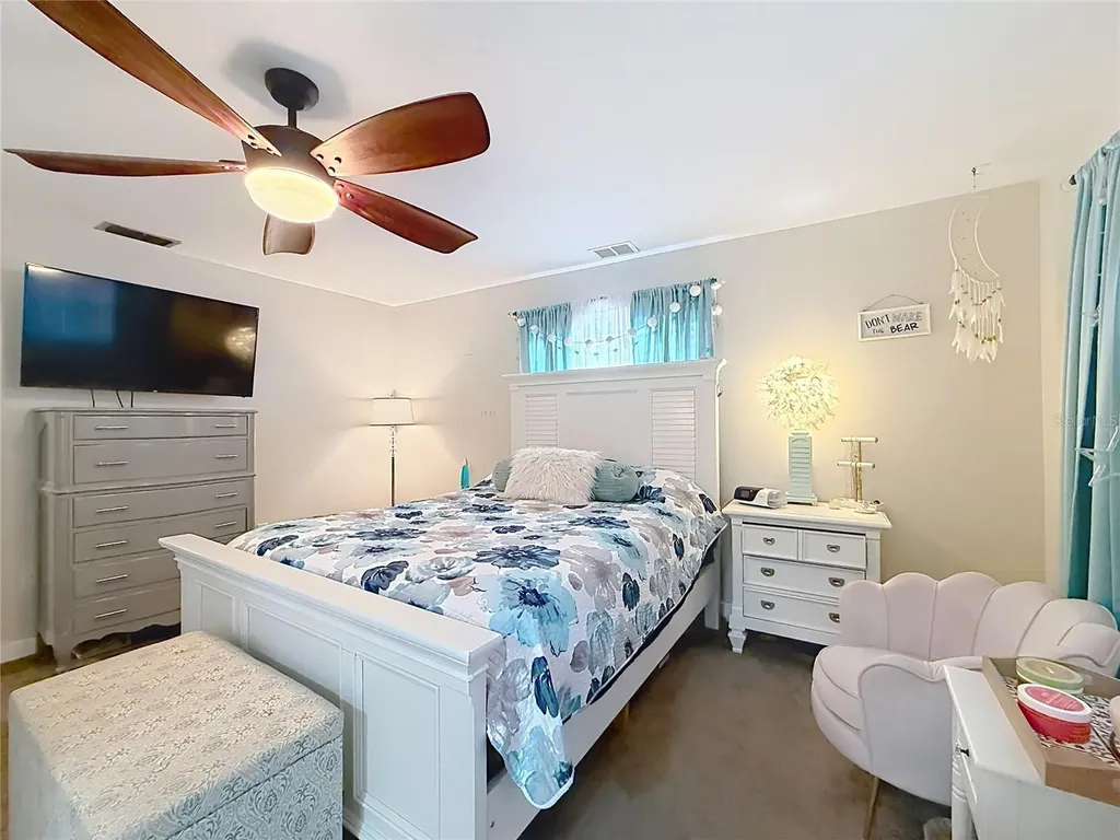 1225 NE 2nd Street Crystal River FL 34429