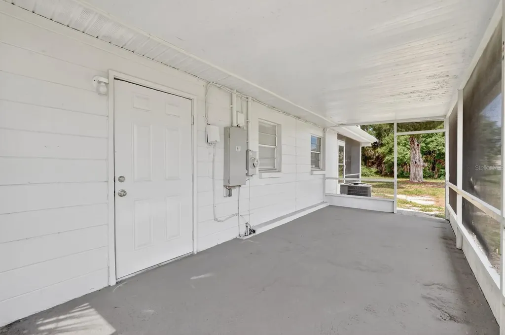 2425 Anastasia Drive South Daytona FL 32119