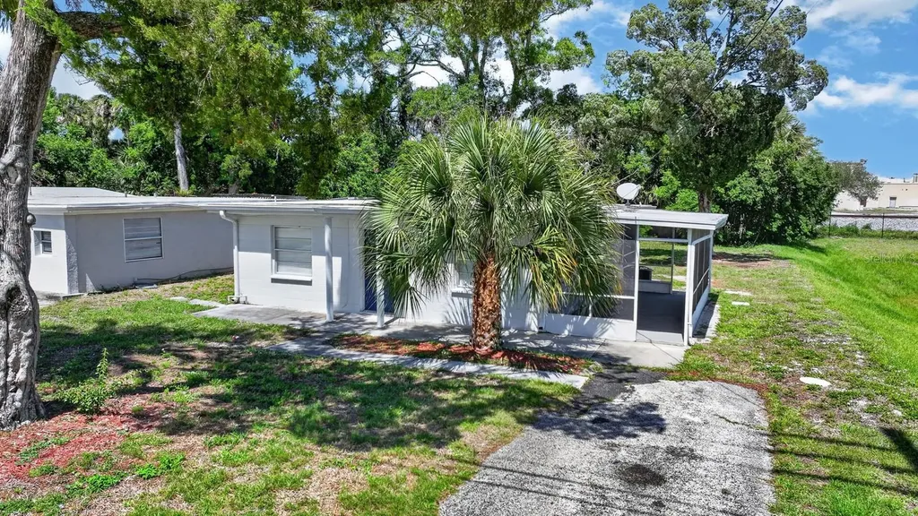 2425 Anastasia Drive South Daytona FL 32119
