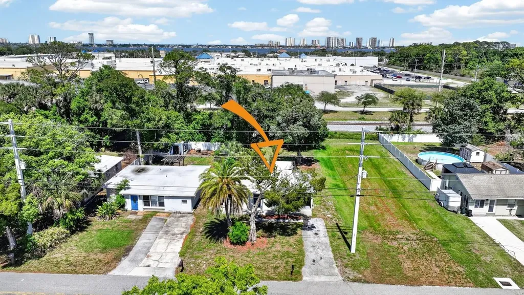 2425 Anastasia Drive South Daytona FL 32119