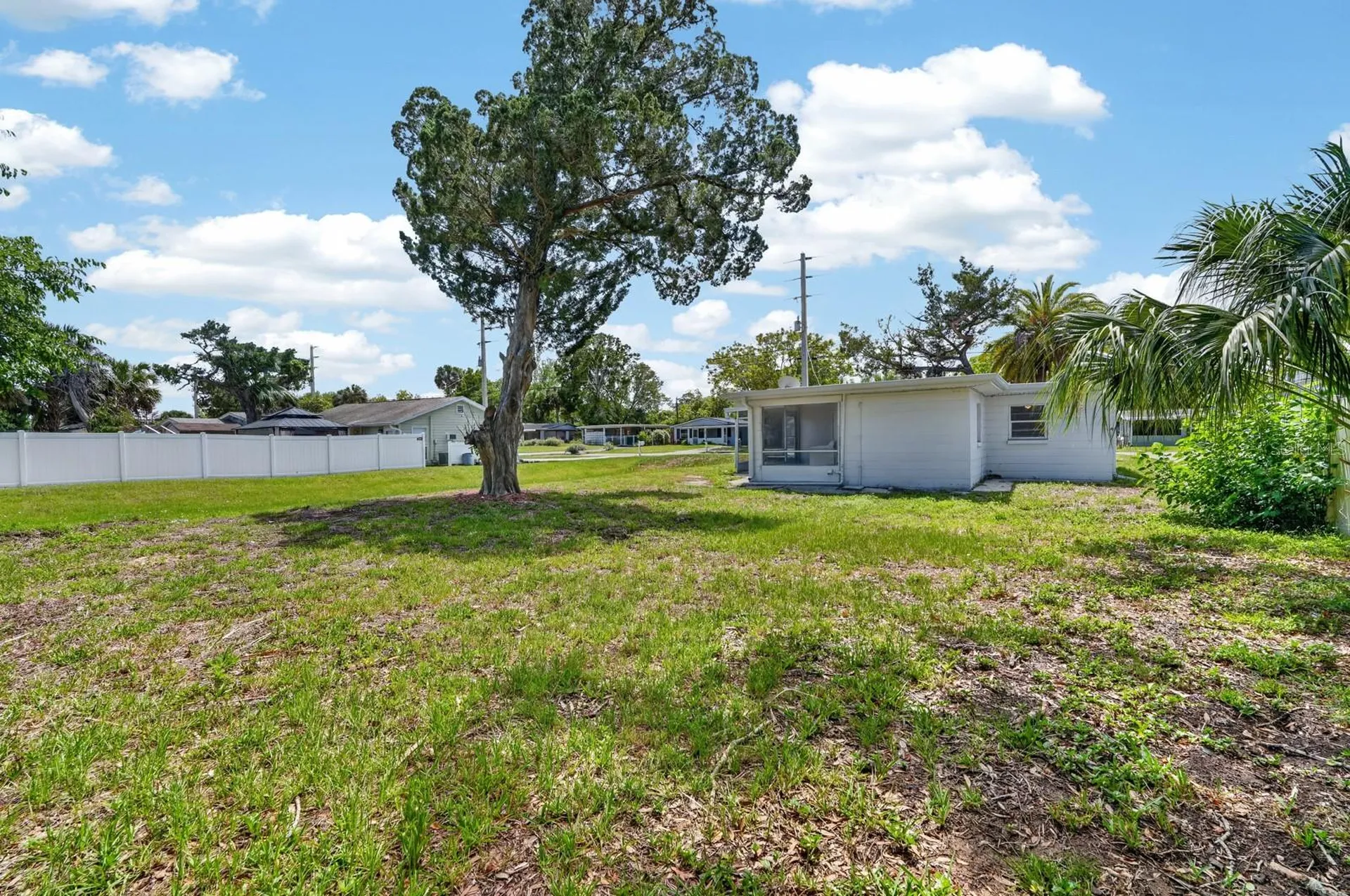 2425 Anastasia Drive South Daytona FL 32119
