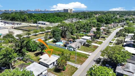 2425 Anastasia Drive South Daytona FL 32119