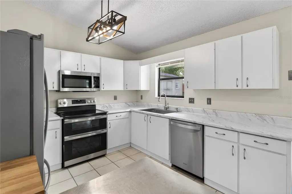 25302 Glen Eagles Street Sorrento FL 32776