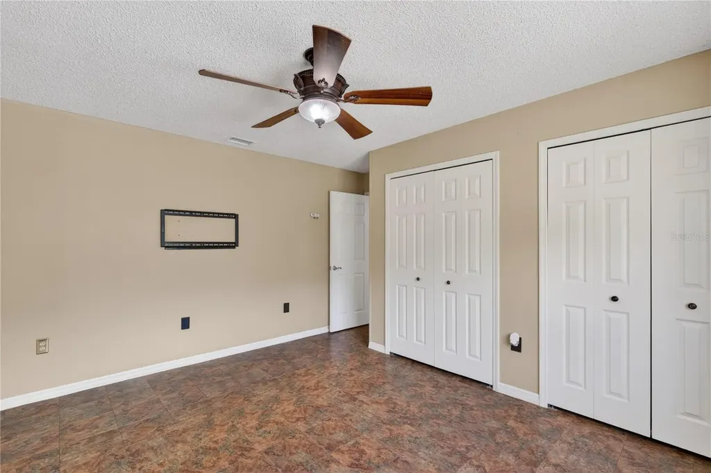 25302 Glen Eagles Street Sorrento FL 32776