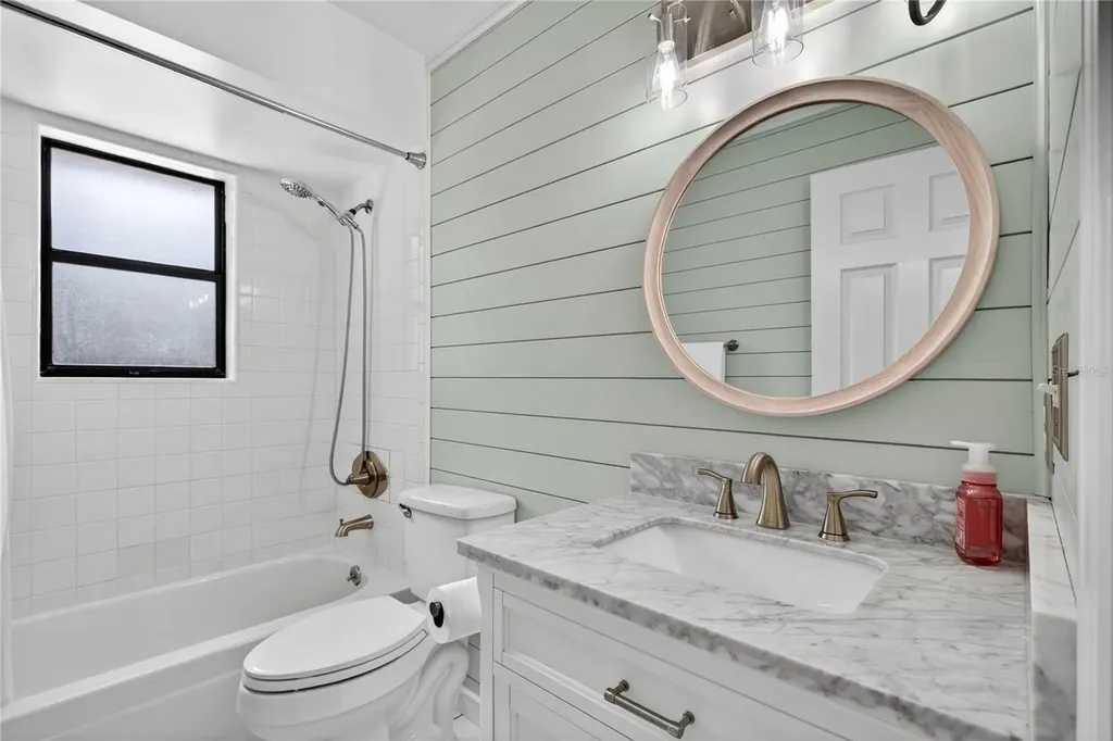25302 Glen Eagles Street Sorrento FL 32776