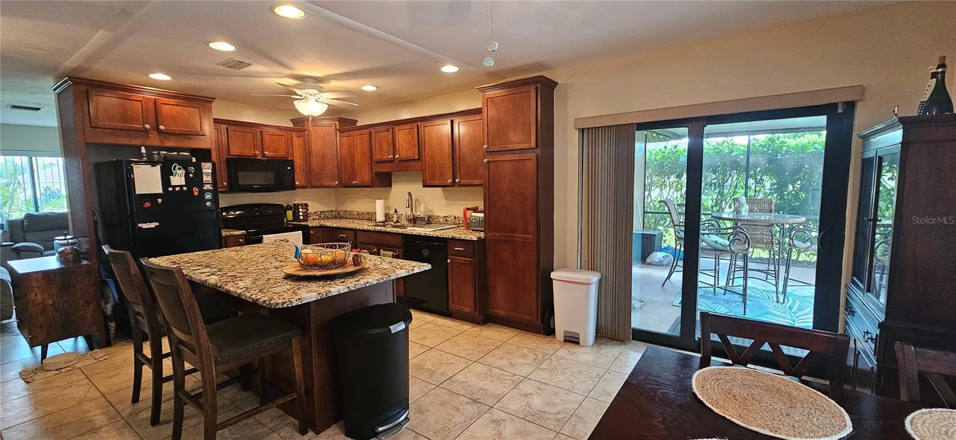 1823 SE 15th Street Cape Coral FL 33990