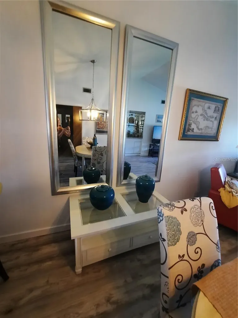 5709 Avista Drive Sarasota FL 34243