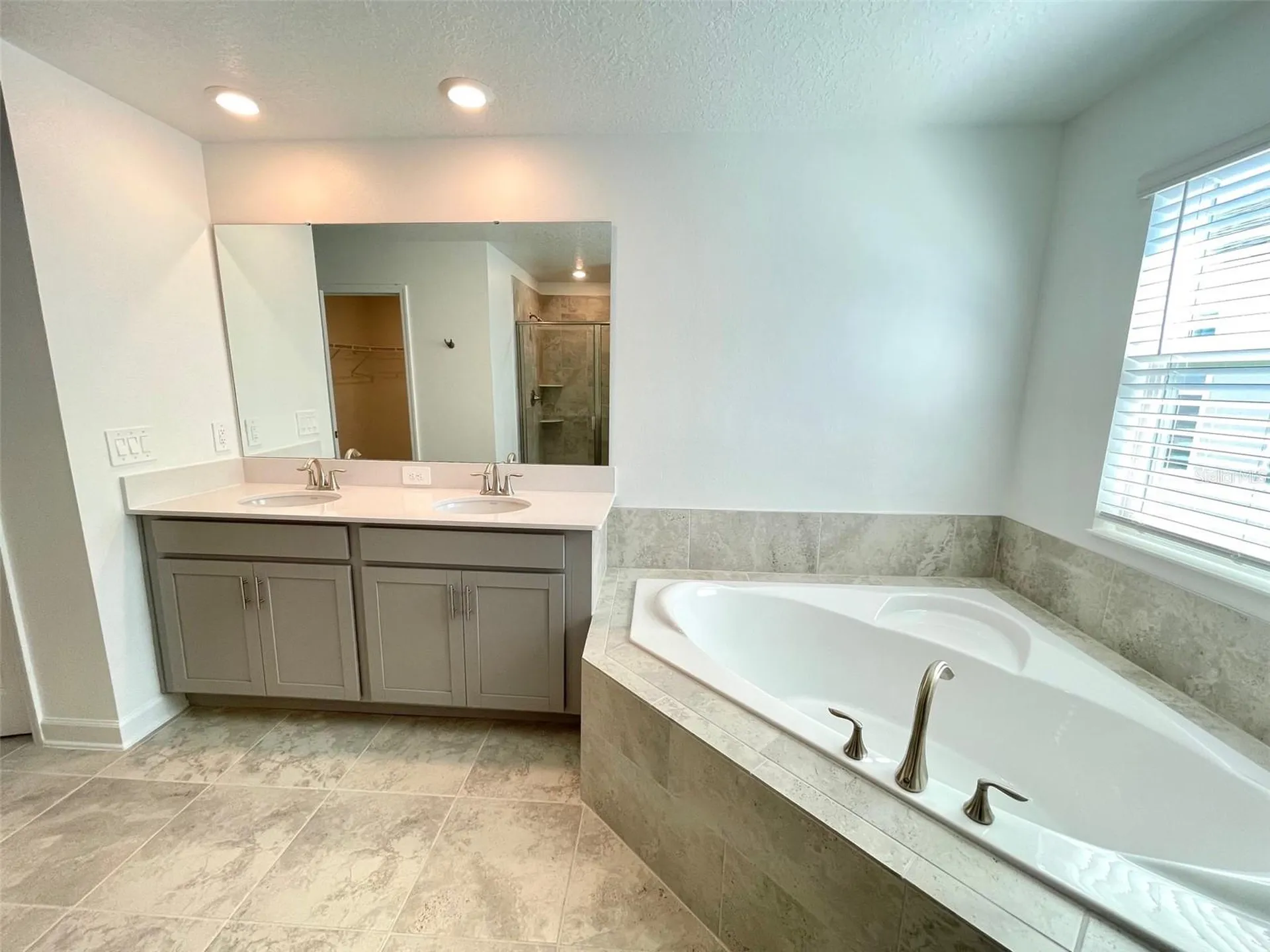 11432 Rhyme Avenue Orlando FL 32832