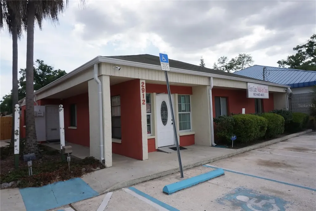 2910 W Waters Avenue Tampa FL 33614
