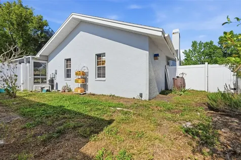1775 Stable Trail Palm Harbor FL 34685