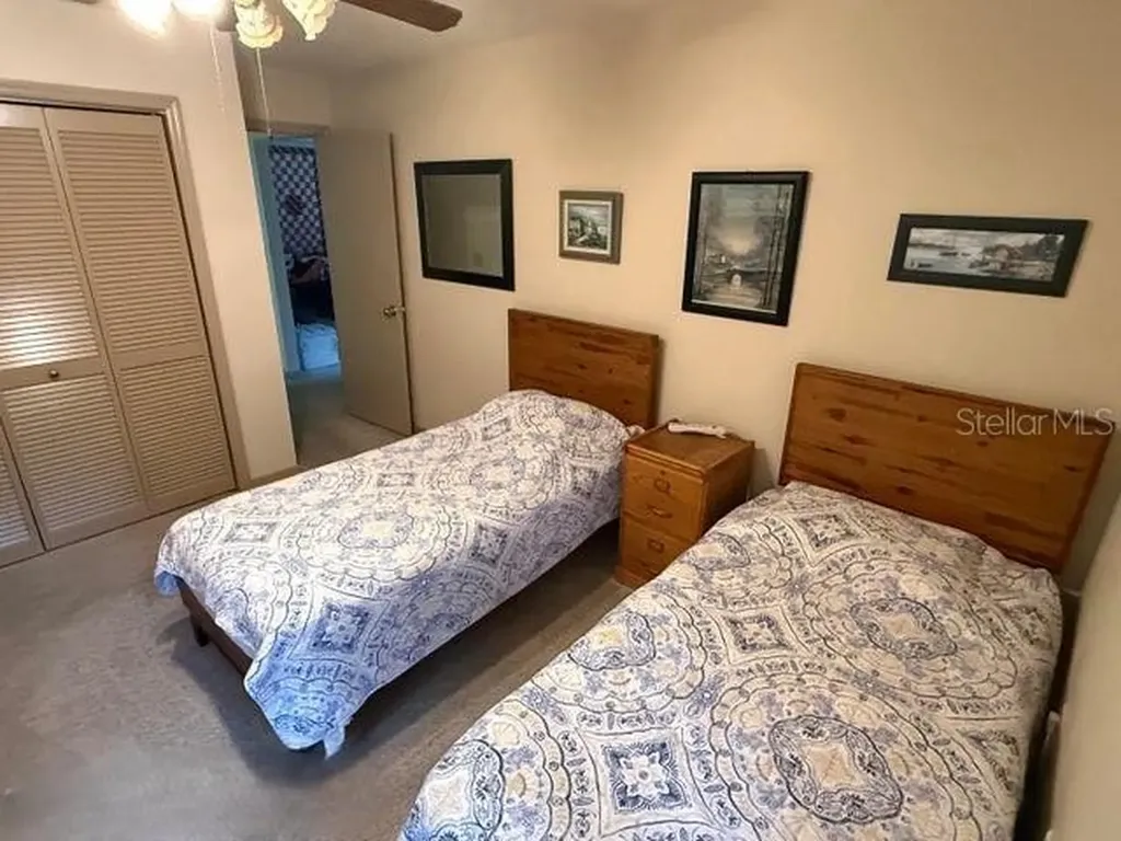 8056 Chaucer Drive Weeki Wachee FL 34607