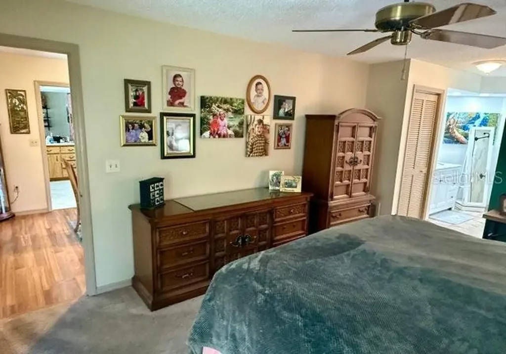 8056 Chaucer Drive Weeki Wachee FL 34607