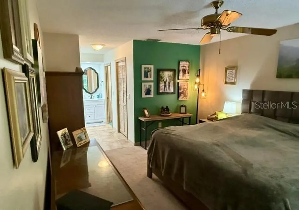 8056 Chaucer Drive Weeki Wachee FL 34607